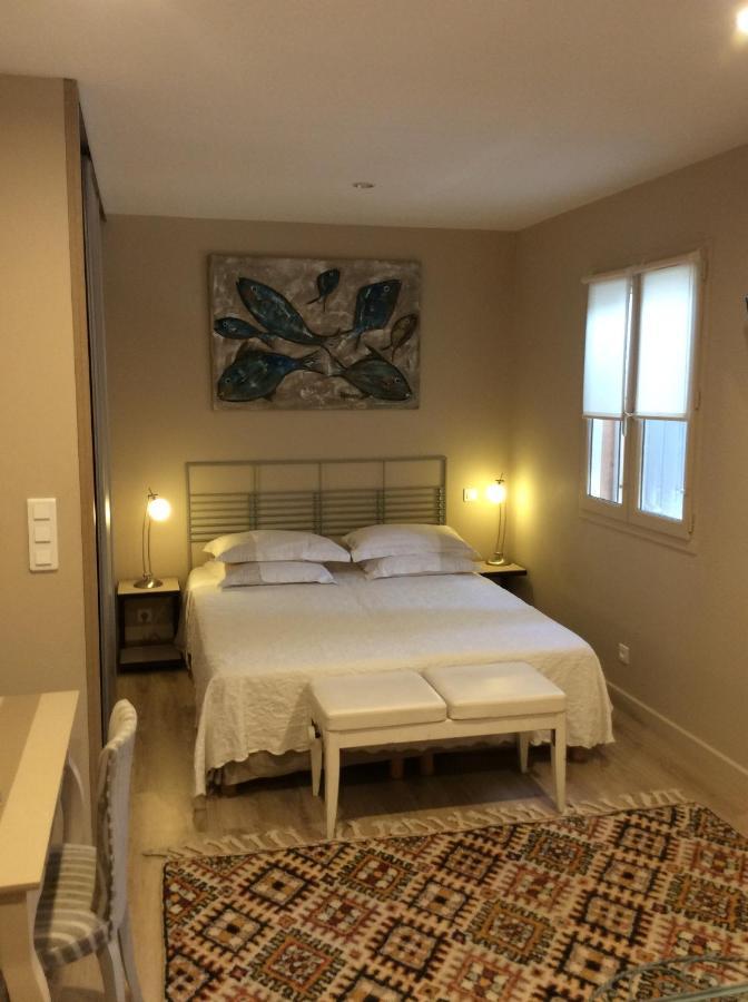 Bed and Breakfast Chez Elles 2 Caumont-sur-Durance Экстерьер фото